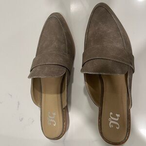 Women's Tan Loafers